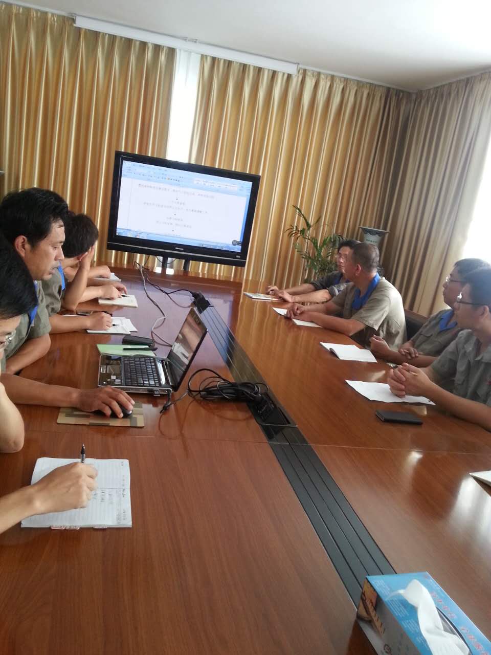 力久電機(jī)鑄鋁轉(zhuǎn)子專題會(huì) 力久電機(jī)鑄鋁轉(zhuǎn)子專題會(huì)