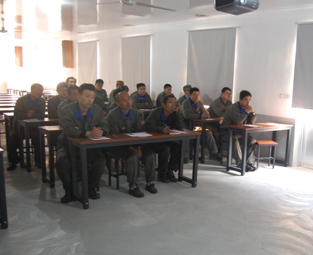 力久電機(jī)加工車(chē)間培訓(xùn) 力久電機(jī)加工車(chē)間培訓(xùn)