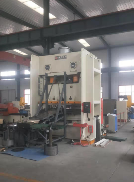 力久電機(jī)新購200噸落料設(shè)備 力久電機(jī)新購200噸落料設(shè)備