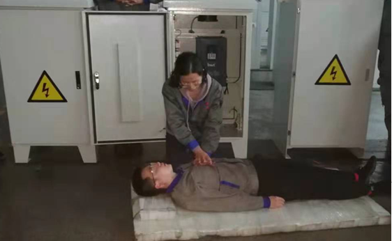 心肺復(fù)蘇演練 心肺復(fù)蘇演練